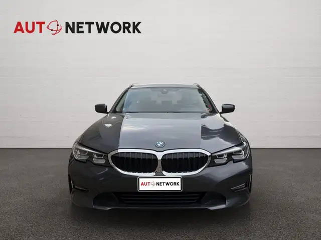 BMW 3 Series view 7