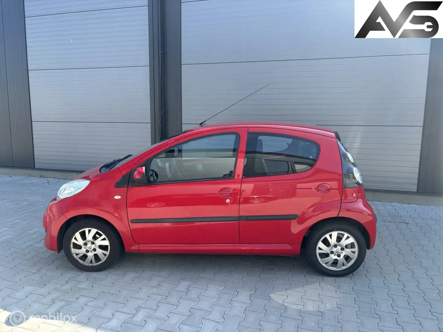 Citroen C1 1.0-12V Ambiance |5drs|Airco|LMV|parkeersensoren Rood - 2