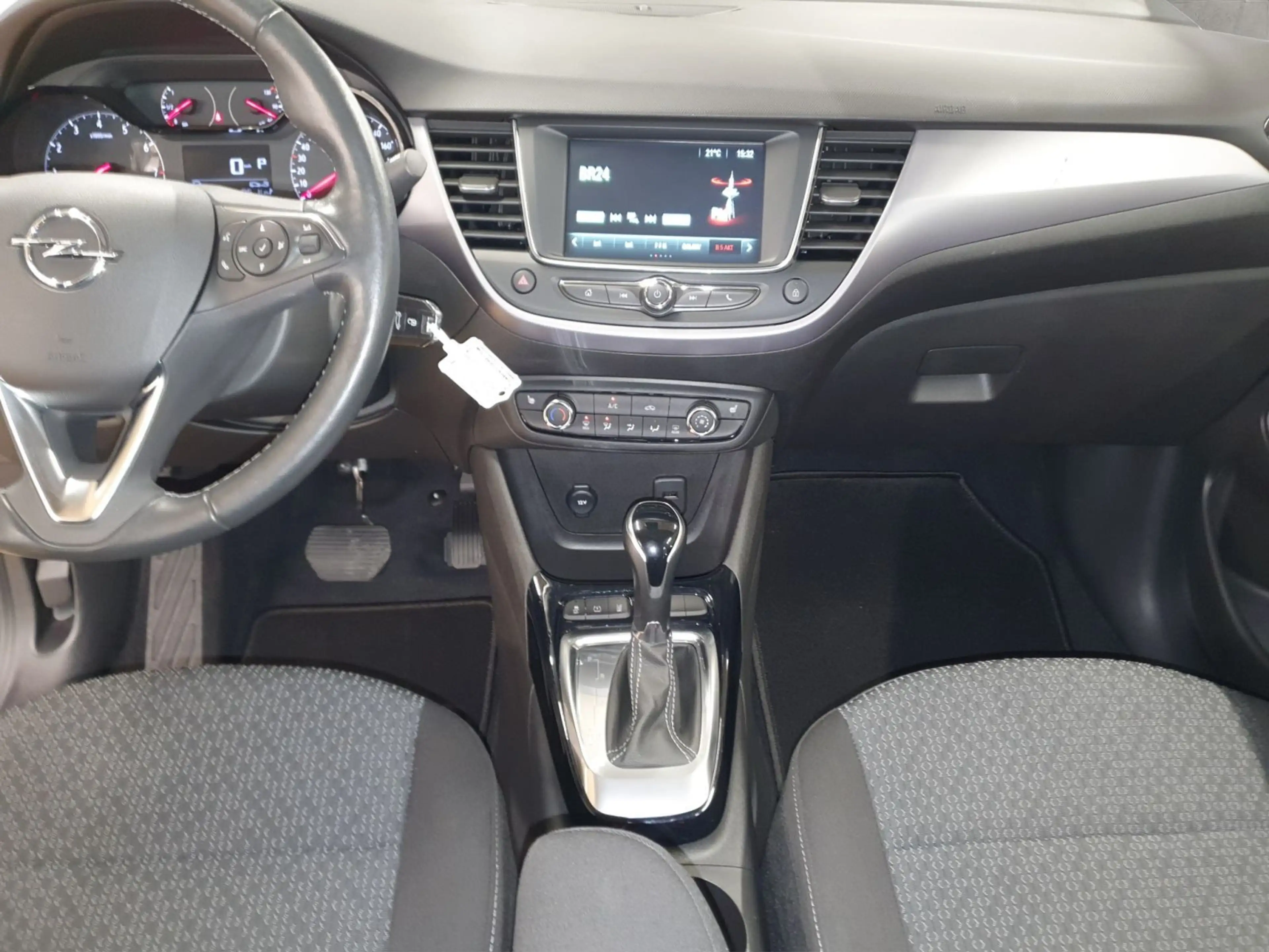 Opel Crossland Enjoy 1.2 Turbo, Automatik, Sitzheizun — photo 15
