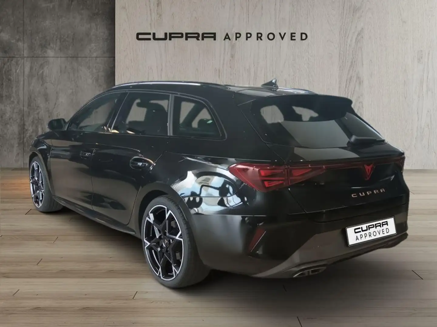 CUPRA Leon Sportstourer 1.5 eTSI 110 DSG Noir - 2