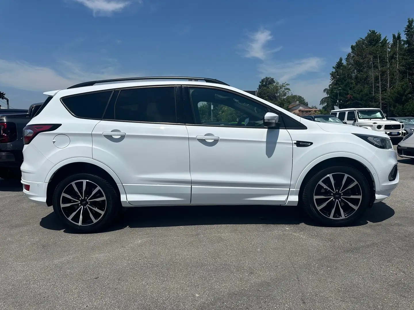 Ford Kuga Kuga 1.5 tdci ST-Line s /BELLISSIMA/NAVI/CAMERA/ Bianco - 2