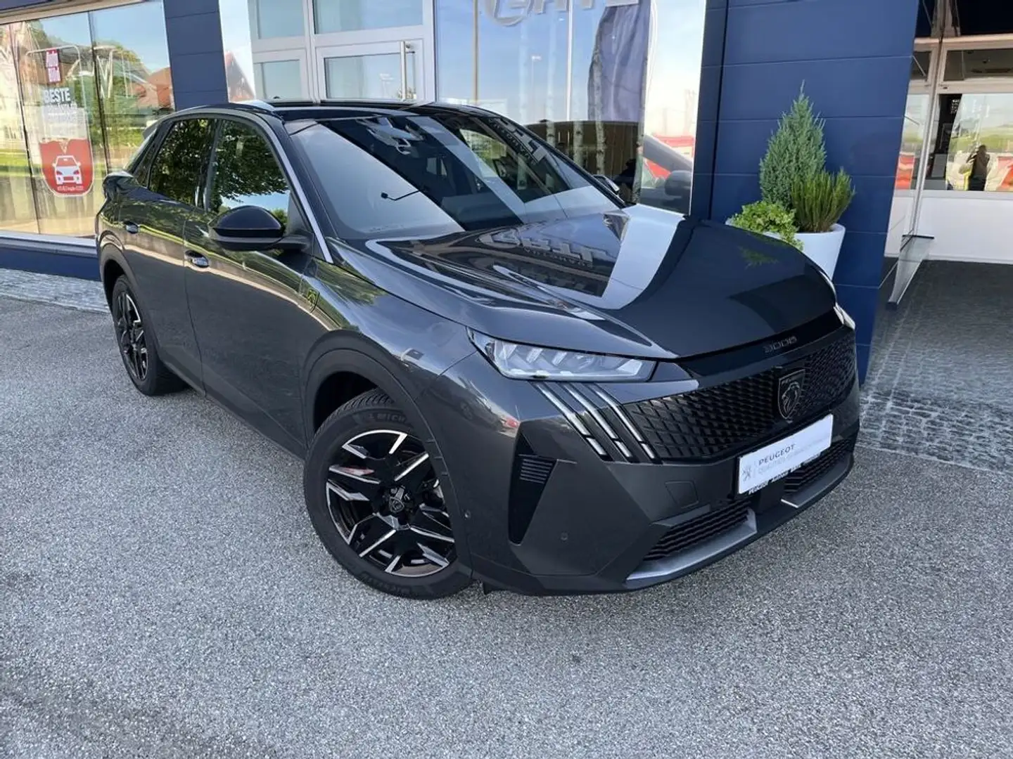 Peugeot 3008 Hybrid 136 GT VOLLAUSSTATTUNG Grau - 1