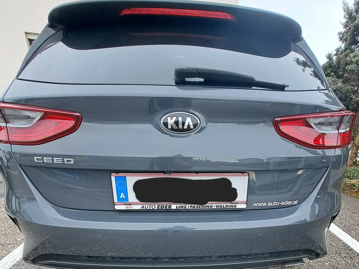 Kia Ceed / cee'd Silber 1,4 MPI Grau - 2