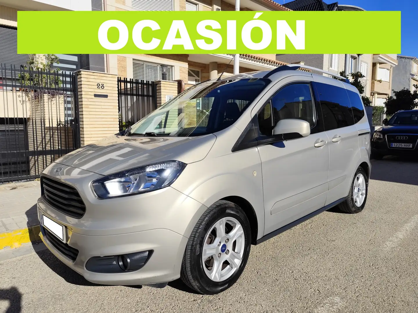 Ford Tourneo Courier Tourneo Courier 1.0 Ecoboost Titanium Titanium Gris - 1