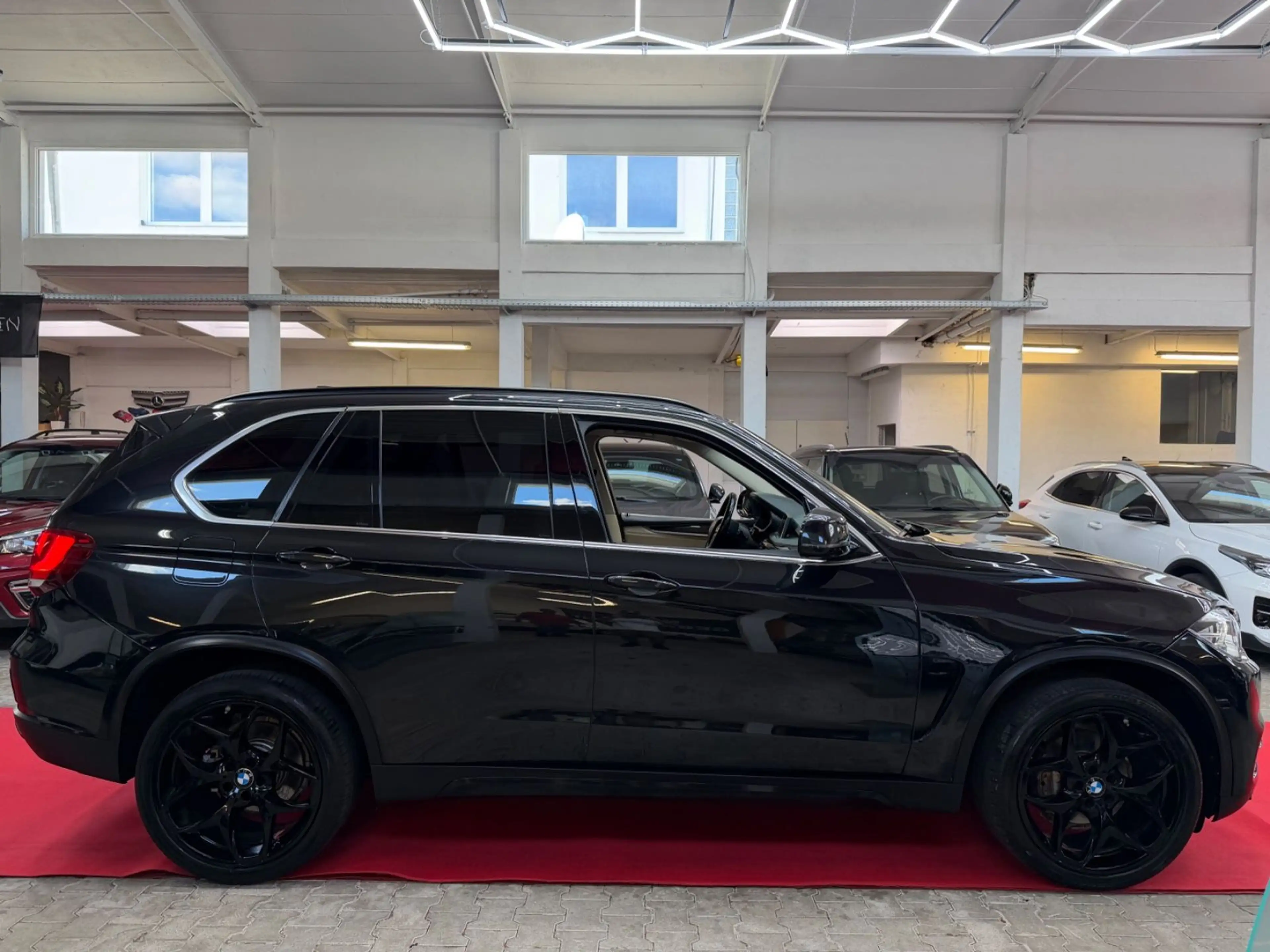 BMW X5 xDrive 35 I/Soft Close/TÜV 06.2028/Memory/RFK — photo 13
