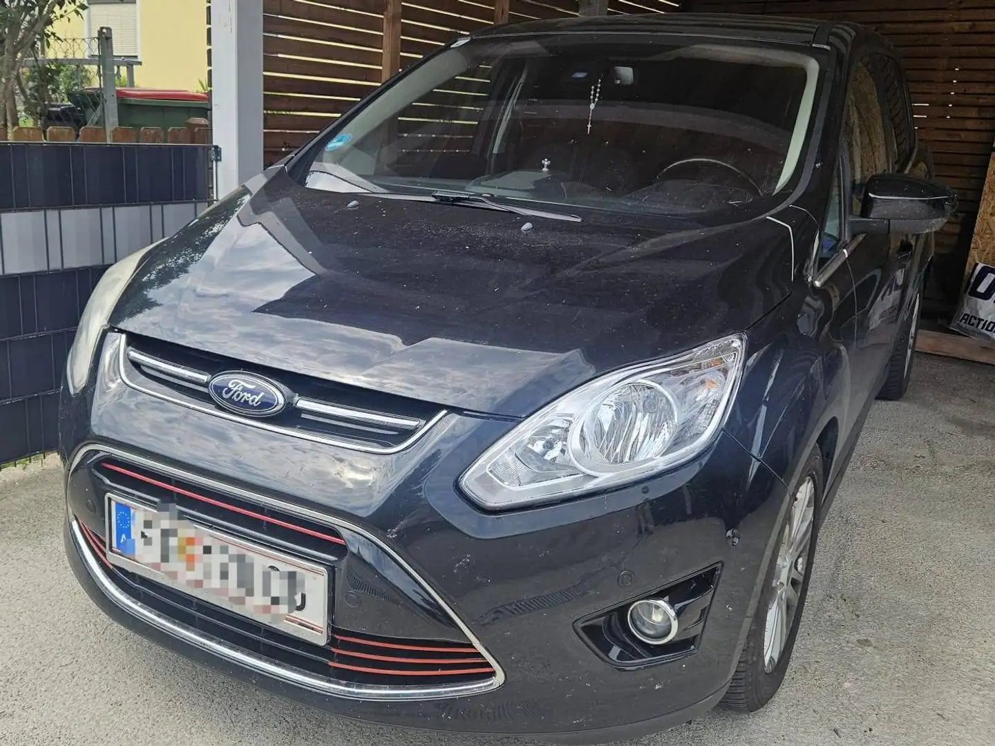 Ford Grand C-Max Grand C-MAX Titanium 2,0 TDCi DPF Powershift Titanium Schwarz - 1