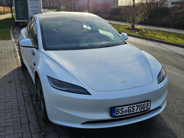 Tesla Model 3 Allrad Dual Motor Enhanced Autopilot MwSt ausweisb