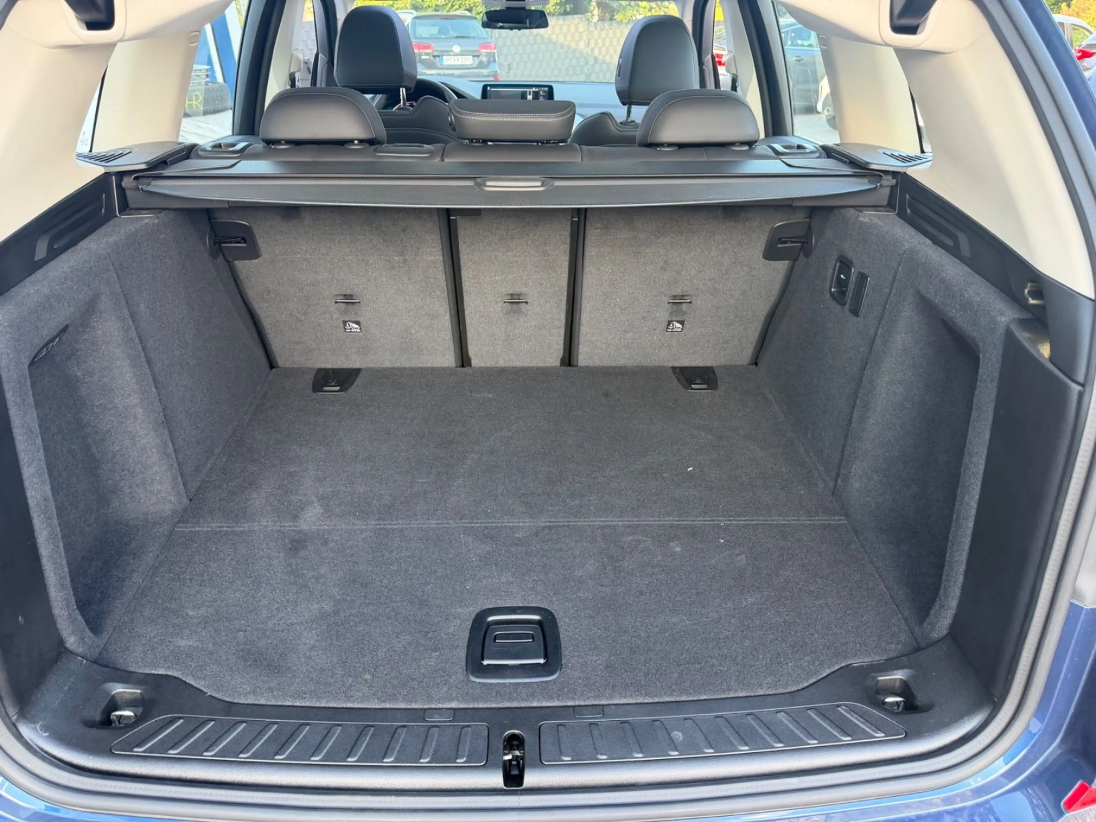 BMW X3 xDrive 20 i*AHK*KAMERA*ACC*PANO — photo 5