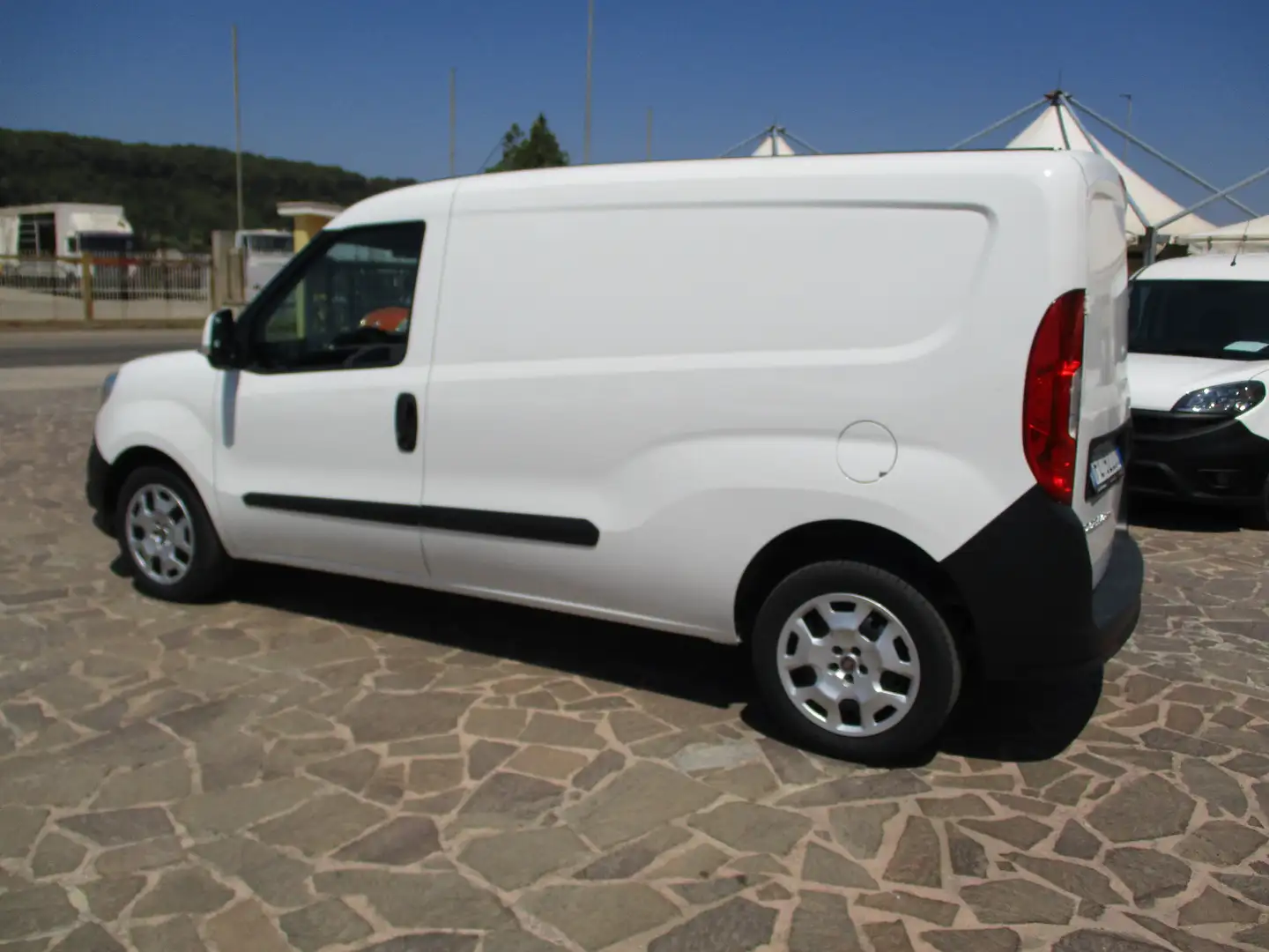 Fiat Doblo 1.4 NATURAL POWER (METANO) MAXI 120CV Weiß - 2