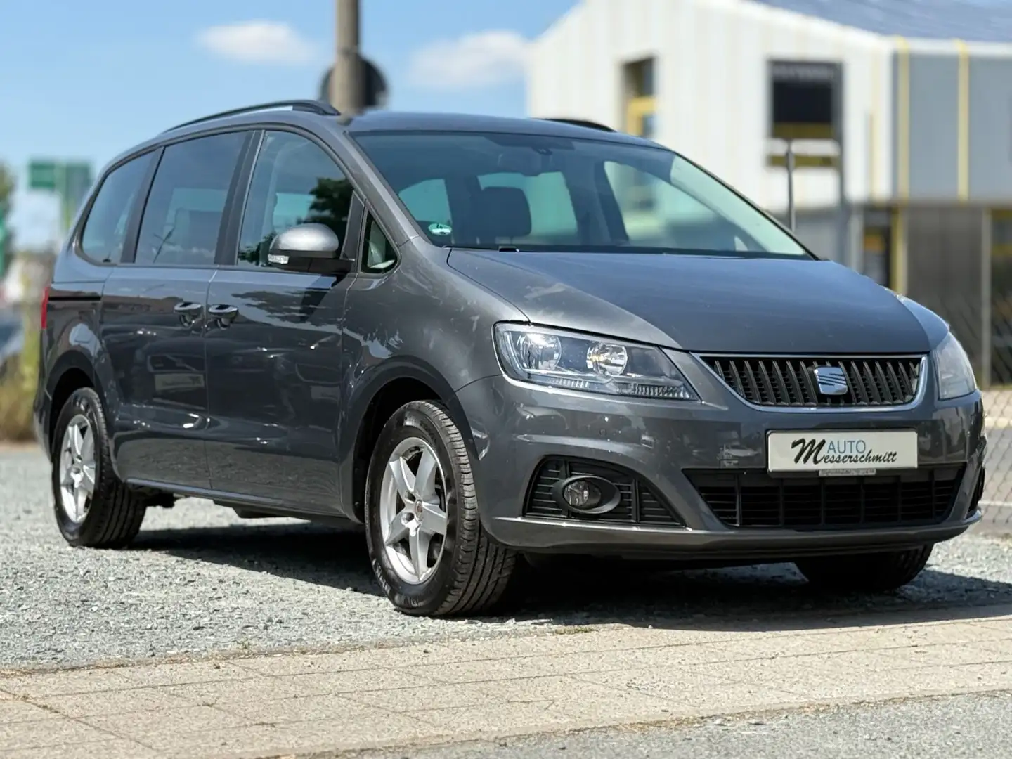 SEAT Alhambra Style KLIMA AHK PDC TEMPOMAT Gelb - 1