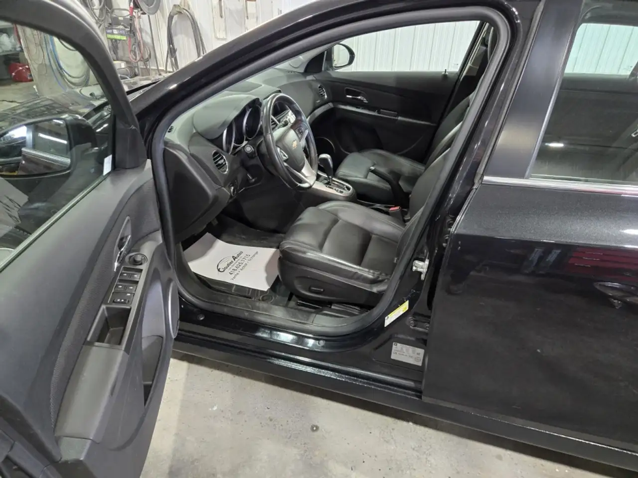 Chevrolet Cruze photo Chevrolet Cruze
