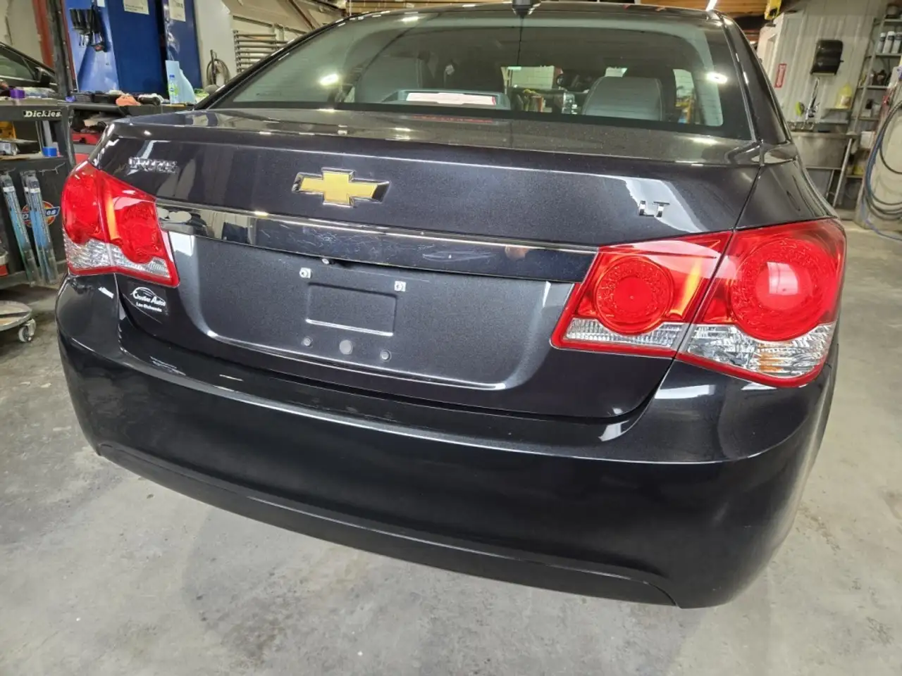 Chevrolet Cruze photo Chevrolet Cruze
