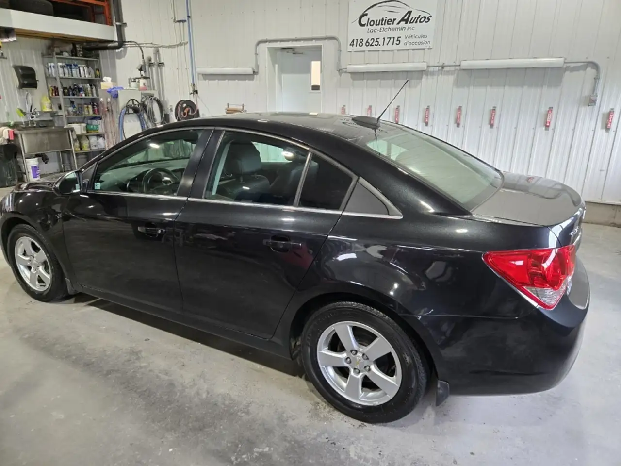 Chevrolet Cruze photo Chevrolet Cruze