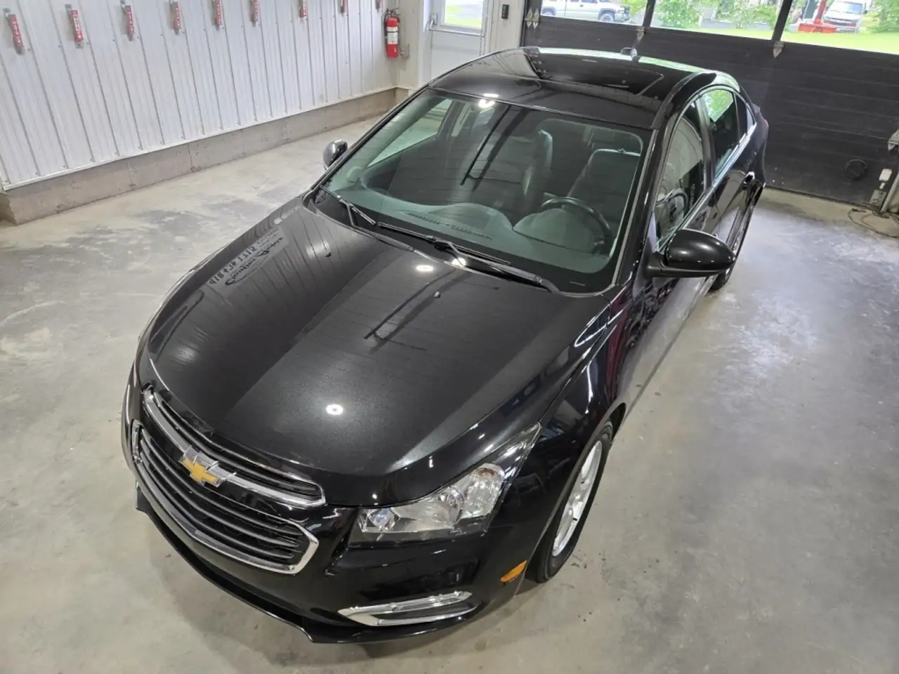 Chevrolet Cruze photo Chevrolet Cruze