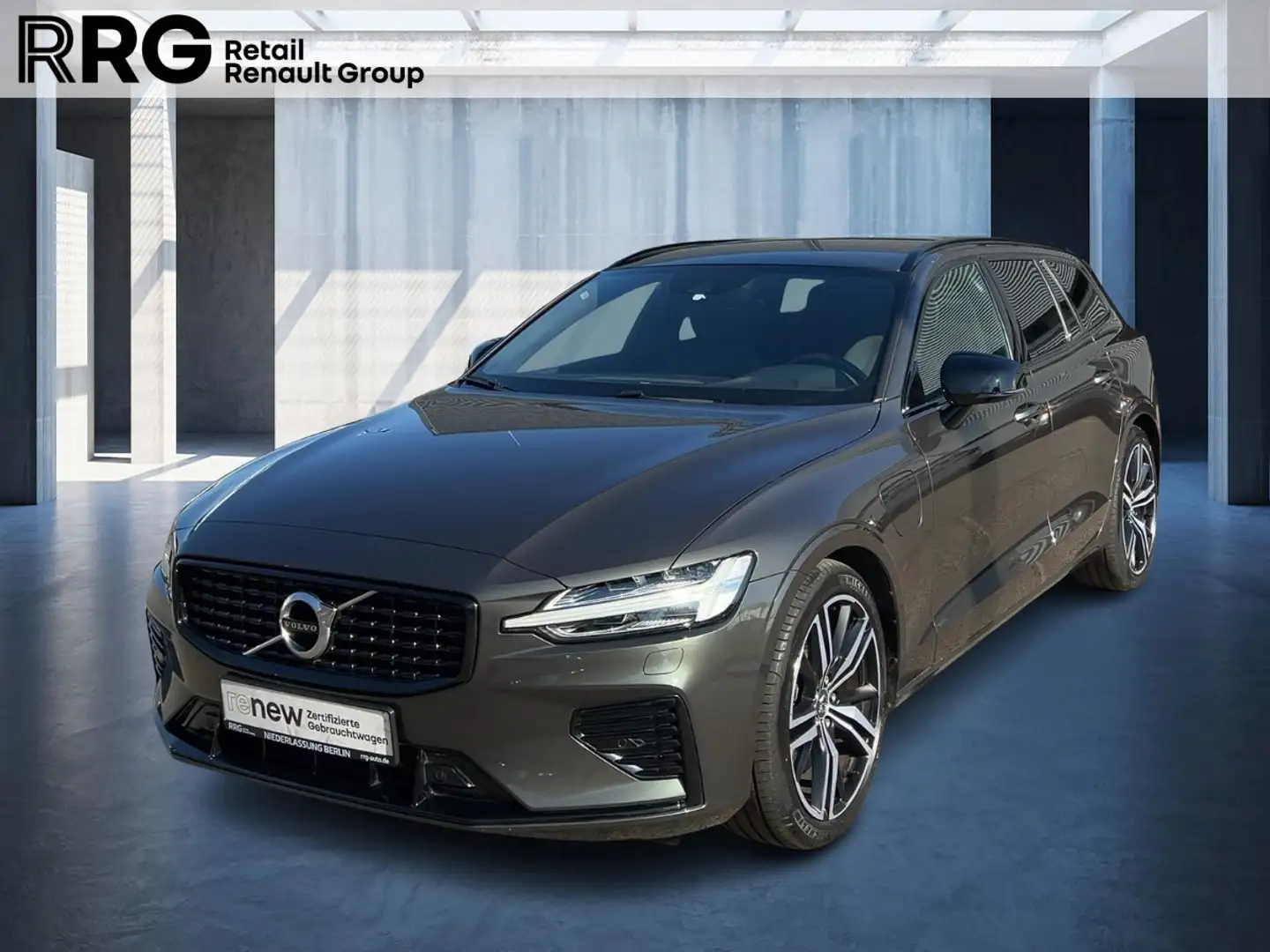 Volvo V60 T6 R Design Grau - 1