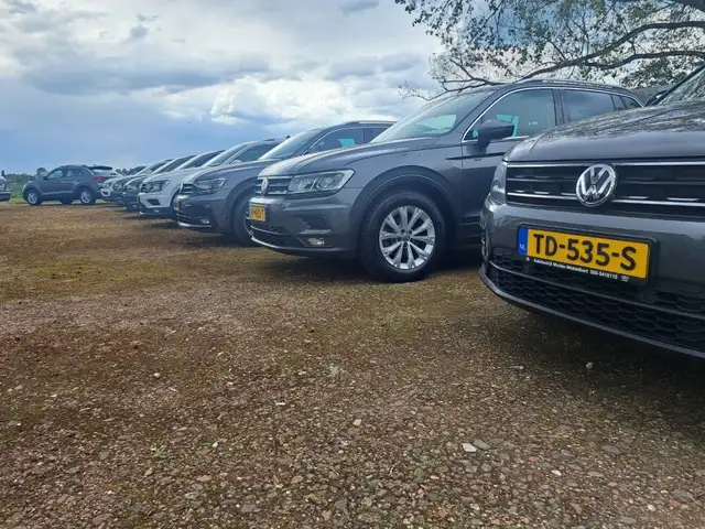 Volkswagen Tiguan 15 X TIGUAN vanaf € 9.450 !! R-Line Highline Com