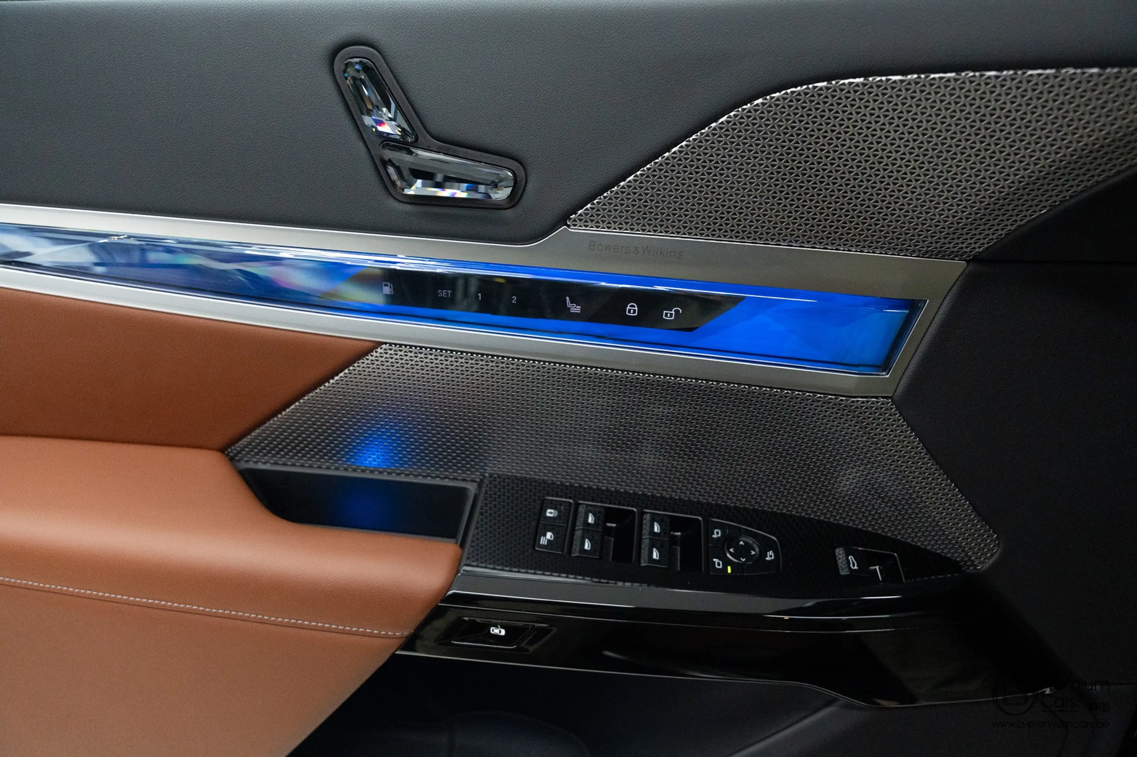 BMW 760 xDrive Individual! MEGA FULL OPTIONS! — photo 34