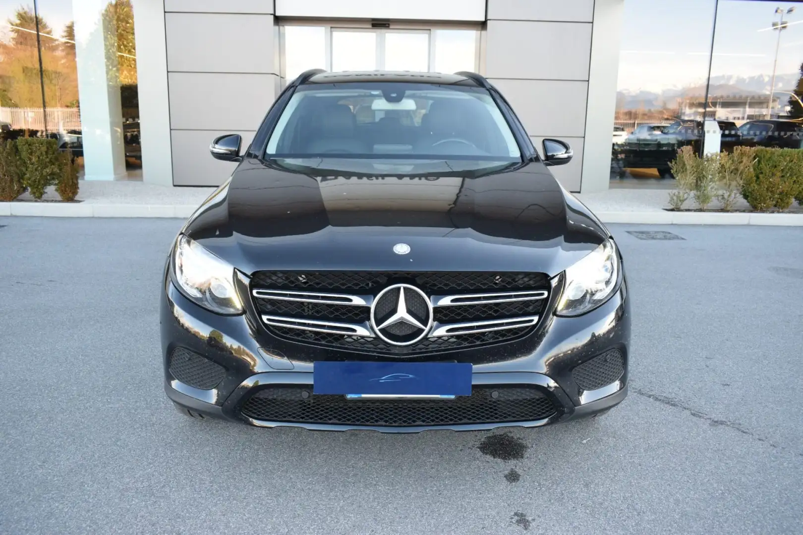 Mercedes-Benz GLC 250 d 4Matic Premium IVA ESPOSTA Zwart - 2