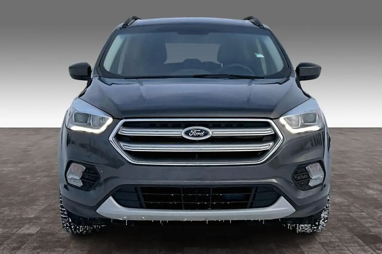 Ford Escape снимка Ford Escape