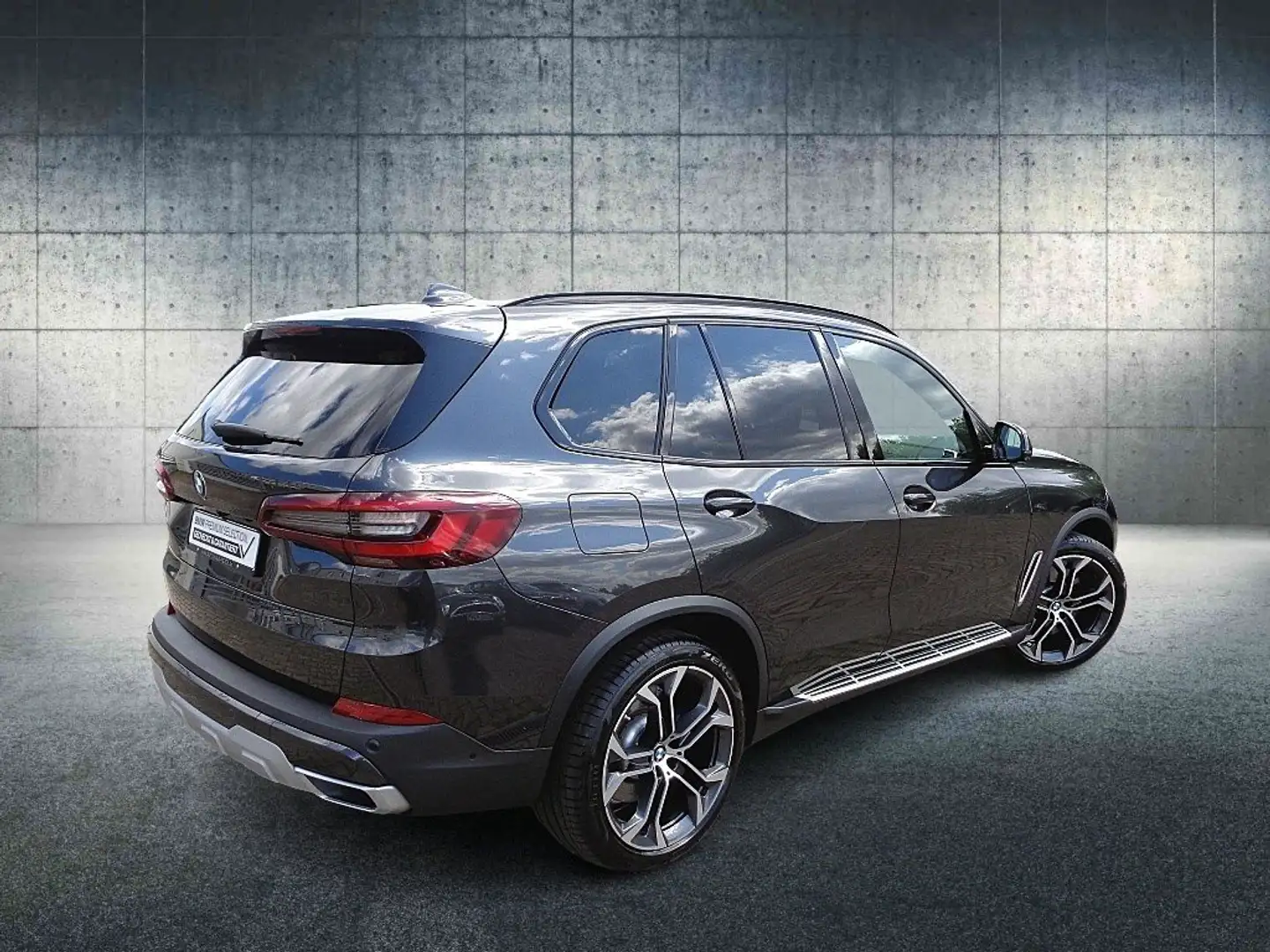 BMW X5 xDrive40d 21",xLine,HUD,Pano,Sthzg,HaKa,AHK Grau - 2