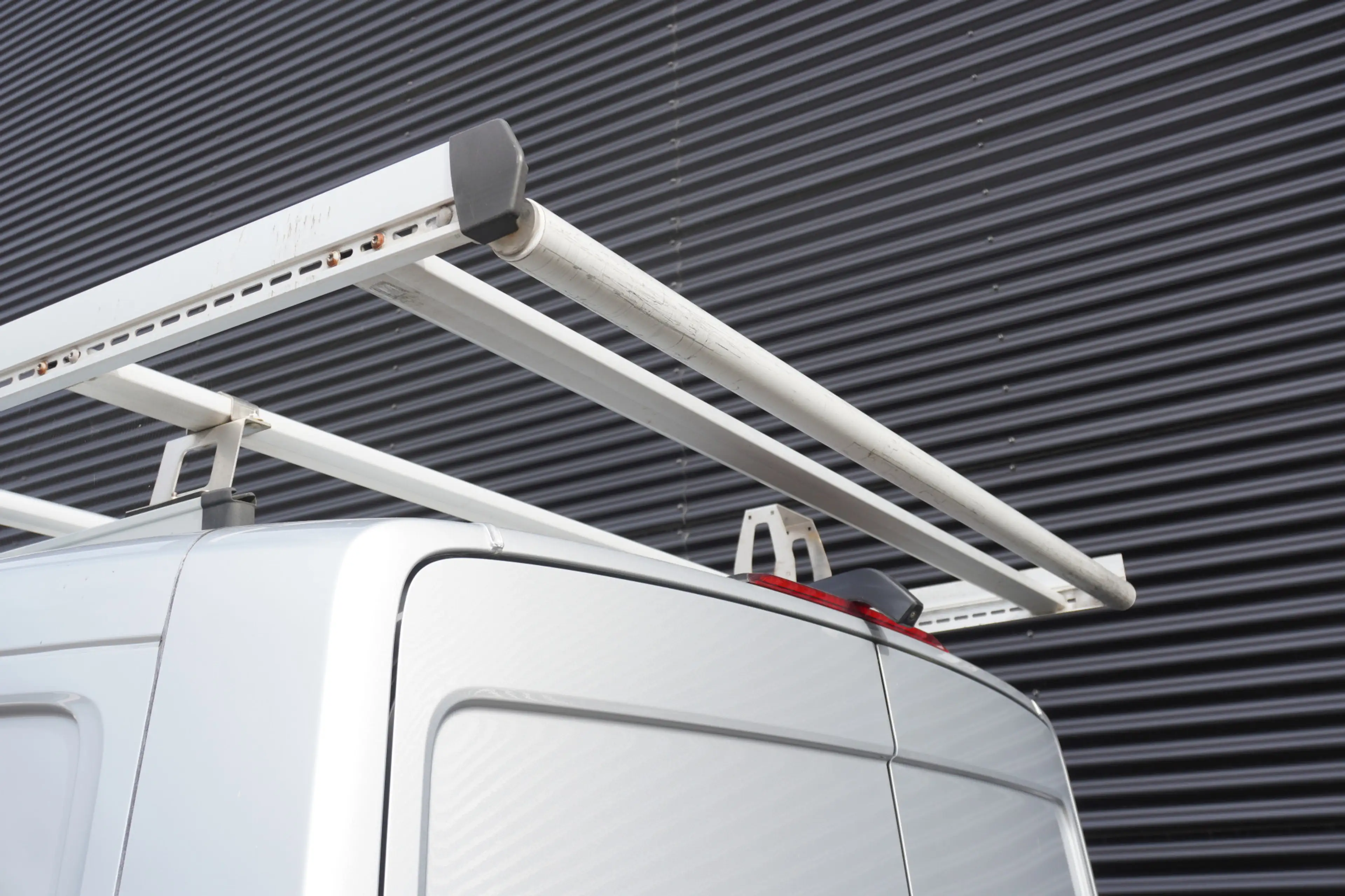 Volkswagen Crafter 140pk Automaat L3H2/L2H1 Apple carplay Trekhaak Na — photo 8