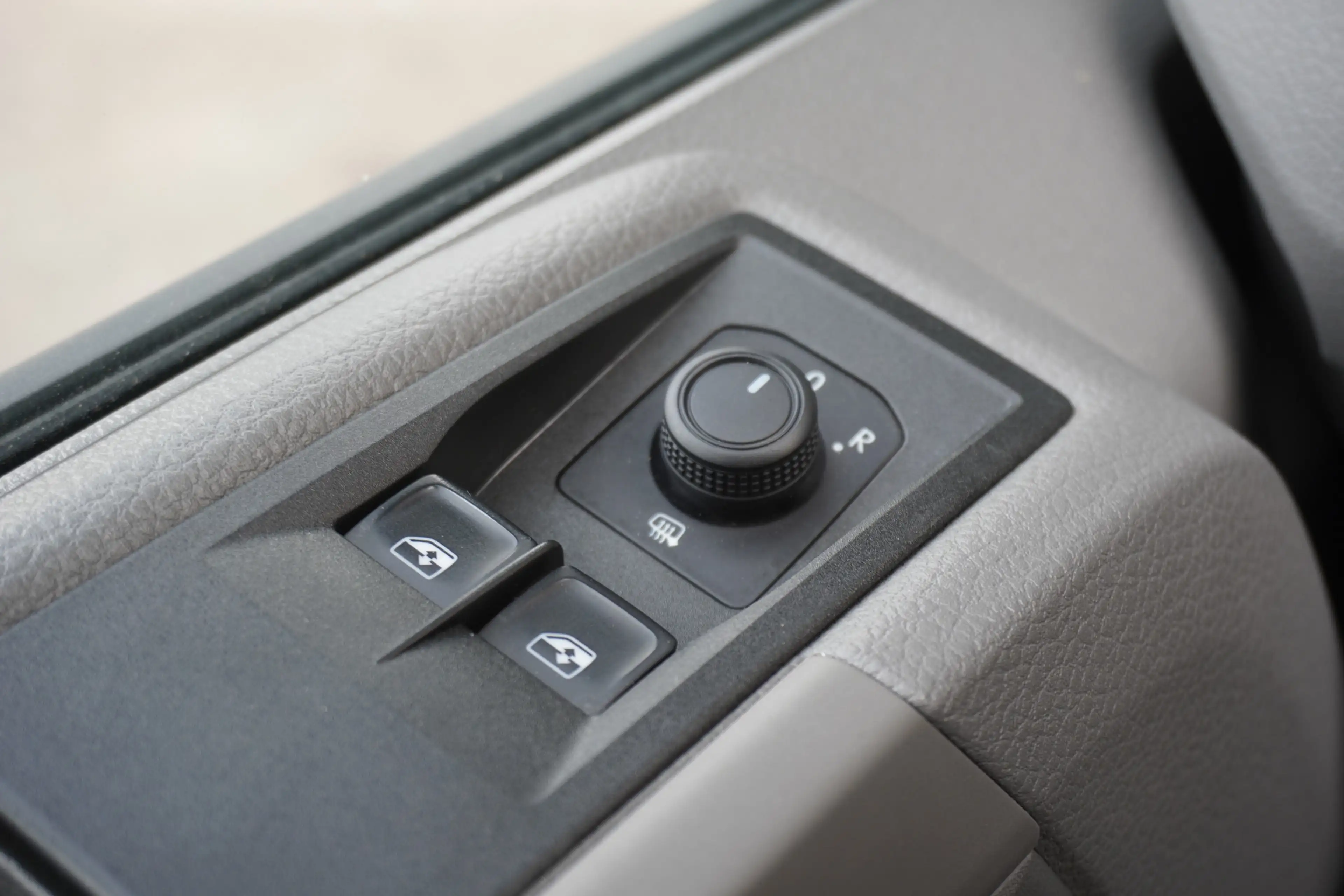 Volkswagen Crafter 140pk Automaat L3H2/L2H1 Apple carplay Trekhaak Na — photo 15