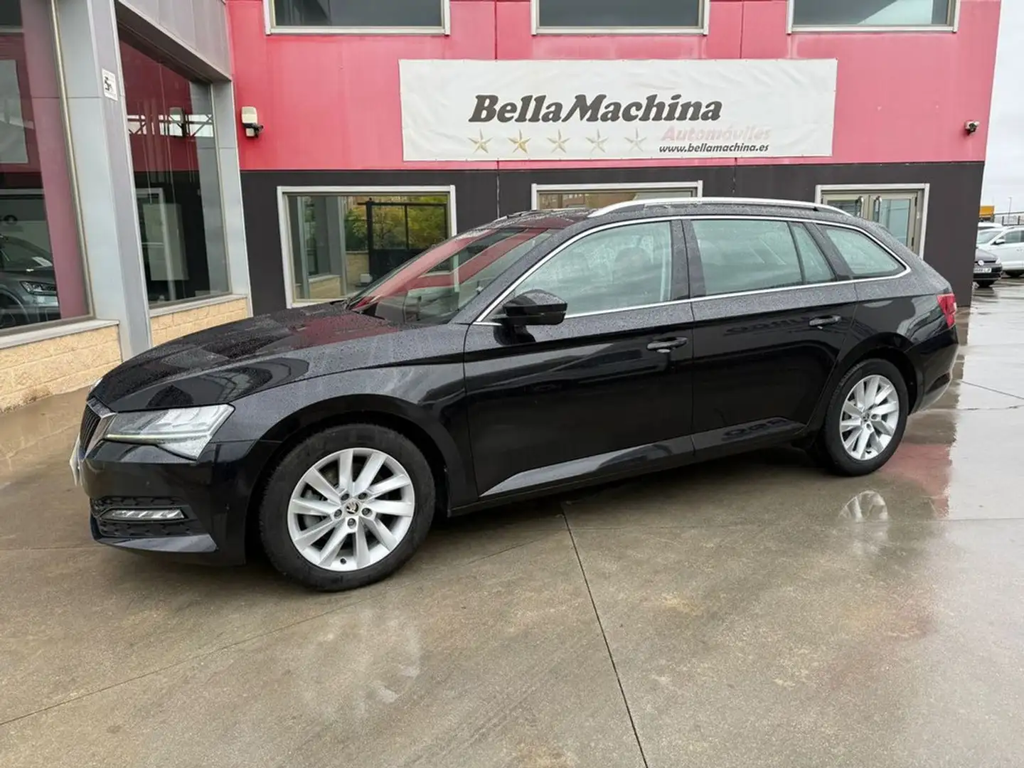 Skoda Superb Combi 2.0TDI Ambition DSG 90kW Negro - 2