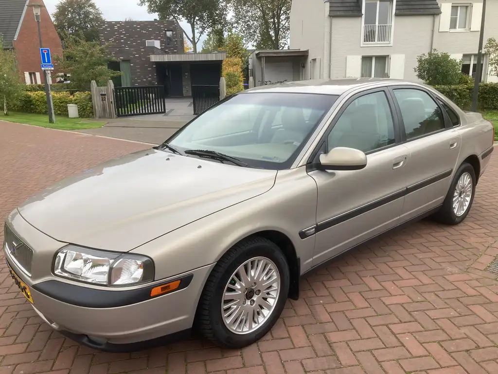 Volvo S80 2003 из Европы — купить под ключ