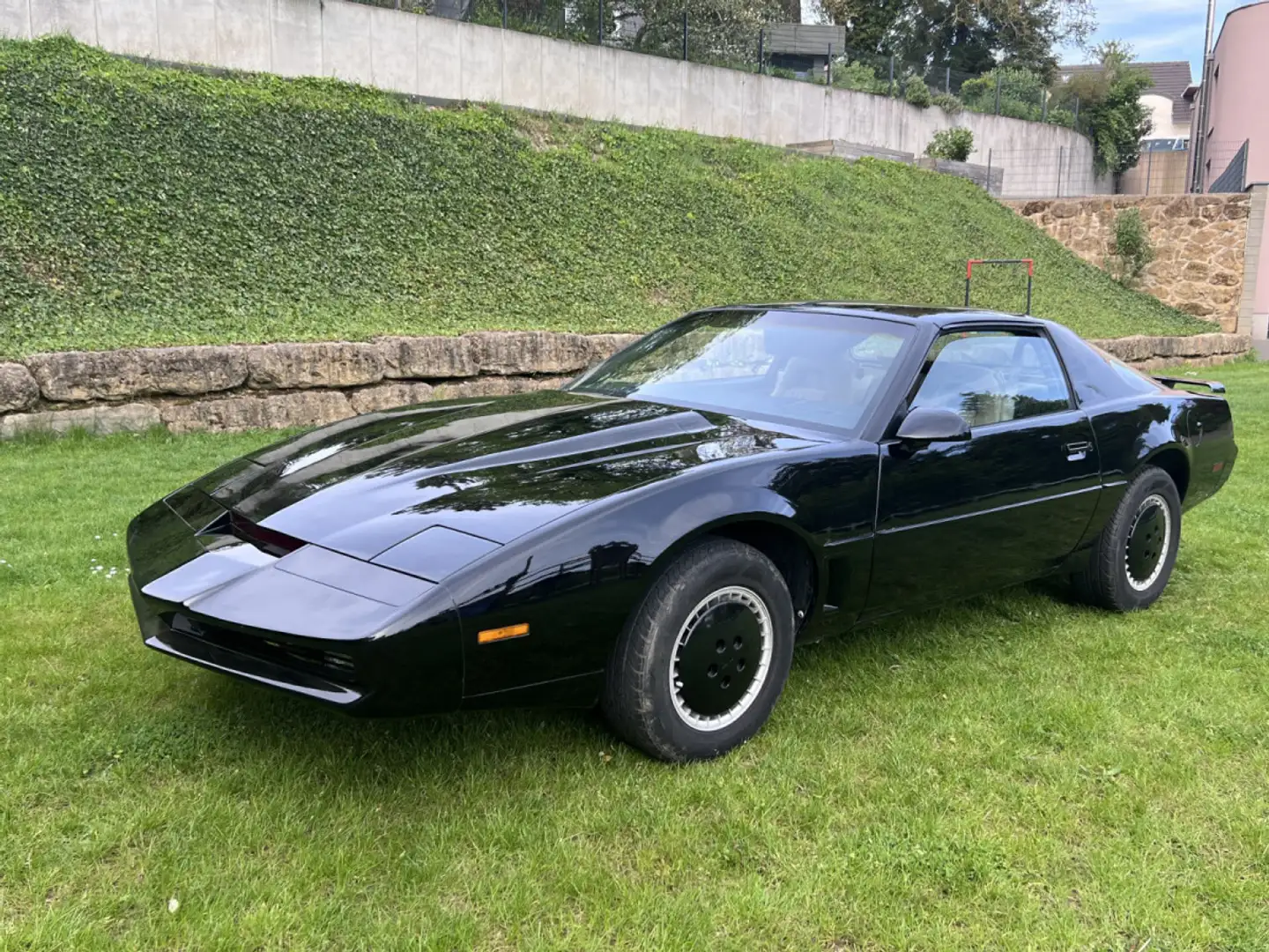Pontiac Trans Am 5.0 V8 KNIGHT RIDER KITT Siyah - 1