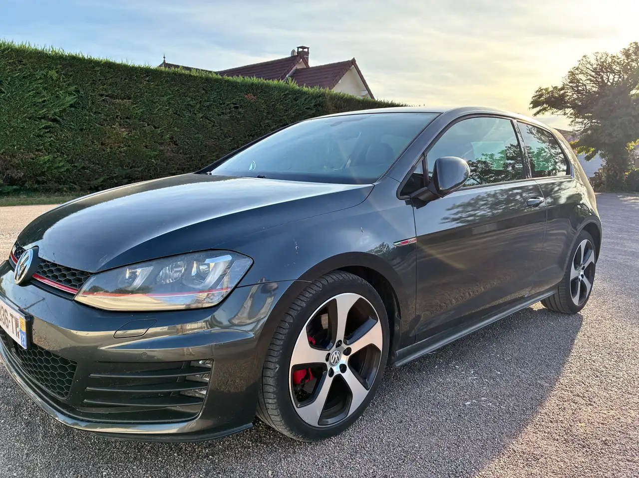 Volkswagen Golf GTI