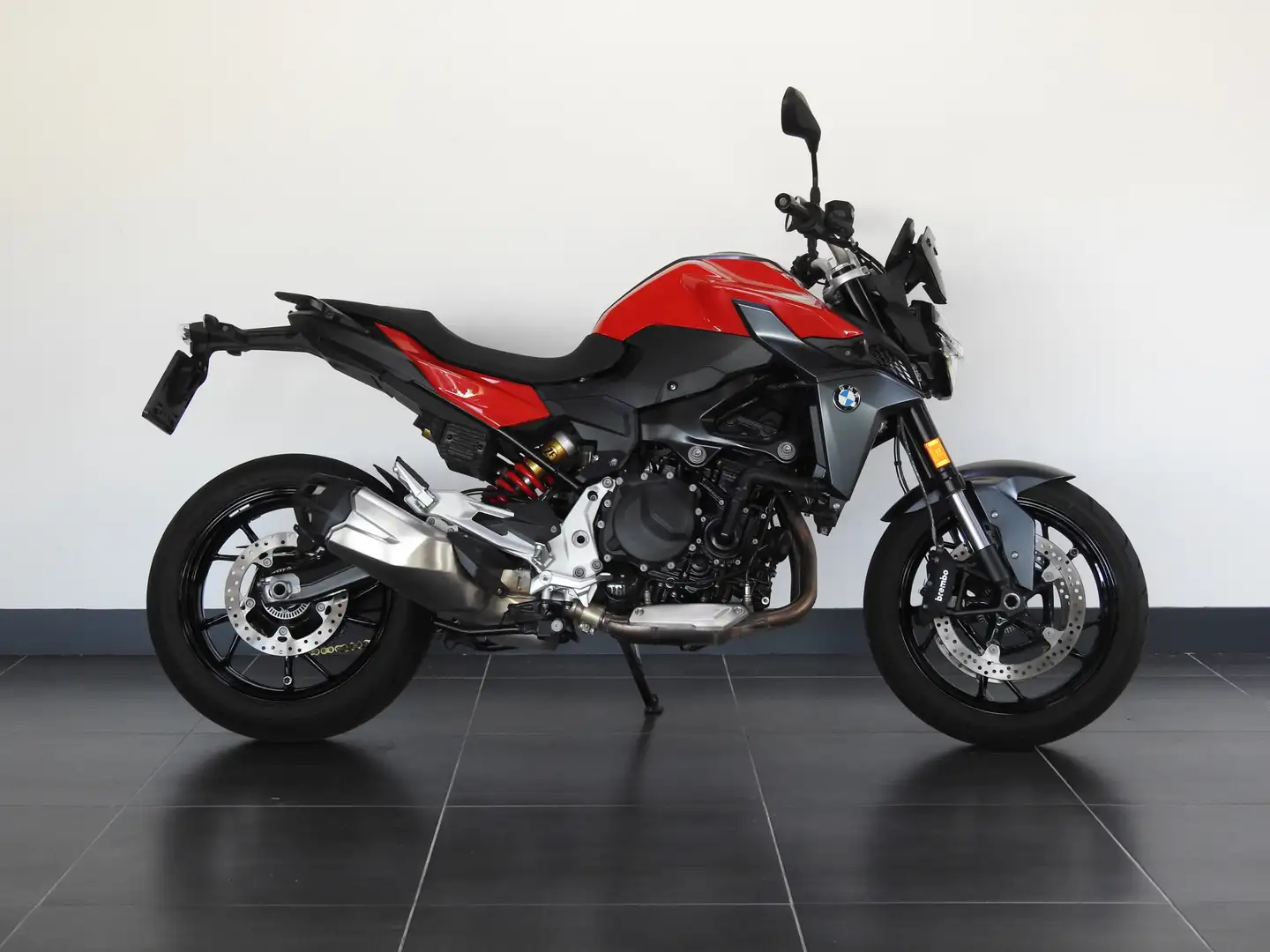BMW F 900 R Rood - 1
