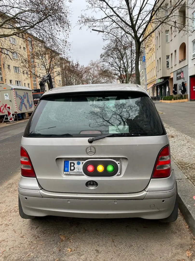 Mercedes-Benz A 140 Classic - 1