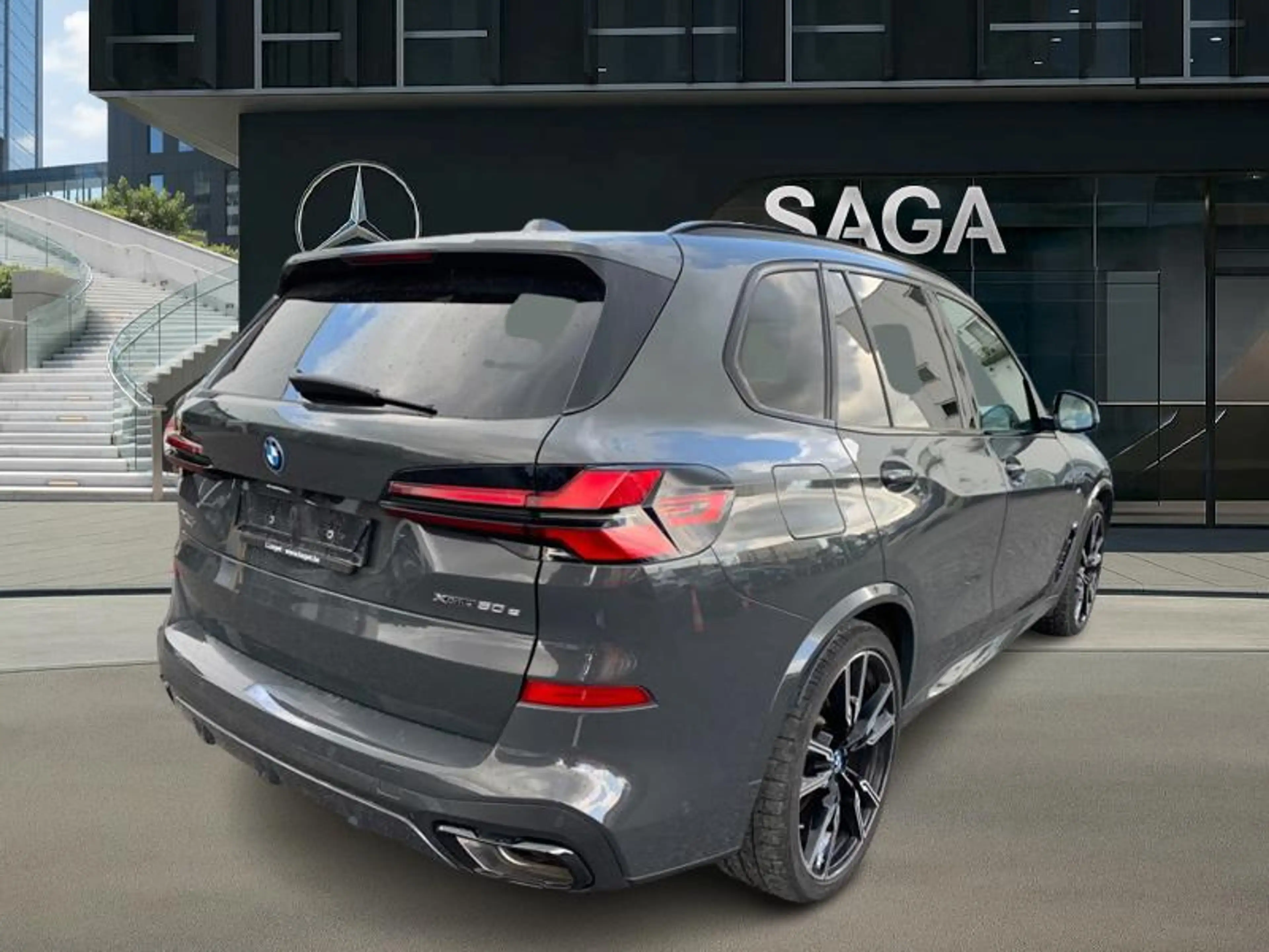 BMW X5 50 e xDrive M Sport — photo 2