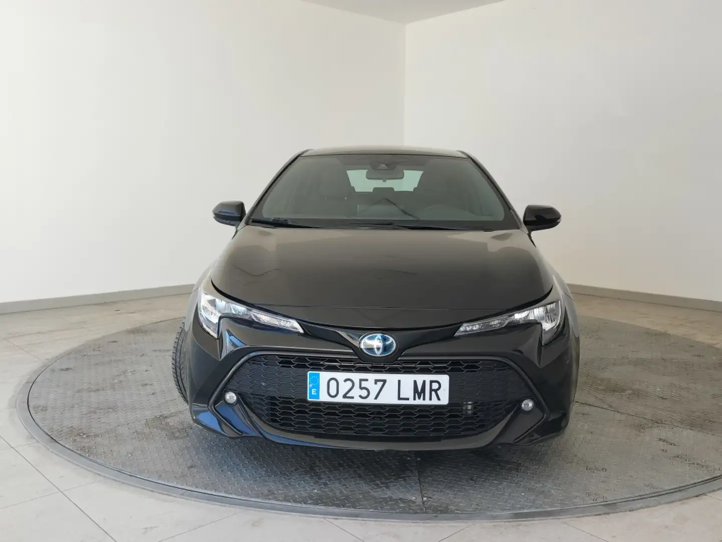 Toyota Corolla 125H Business Negro - 2