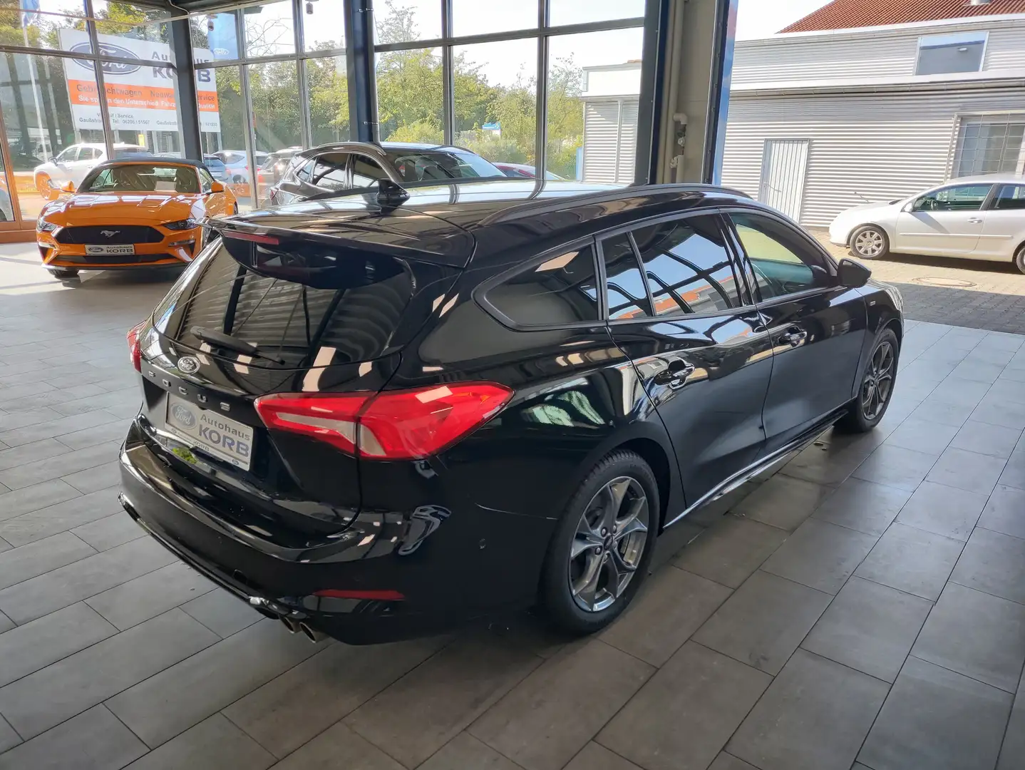 Ford Focus Turnier 1.0 EcoBoost  Aut. ST-LINE X Noir - 2