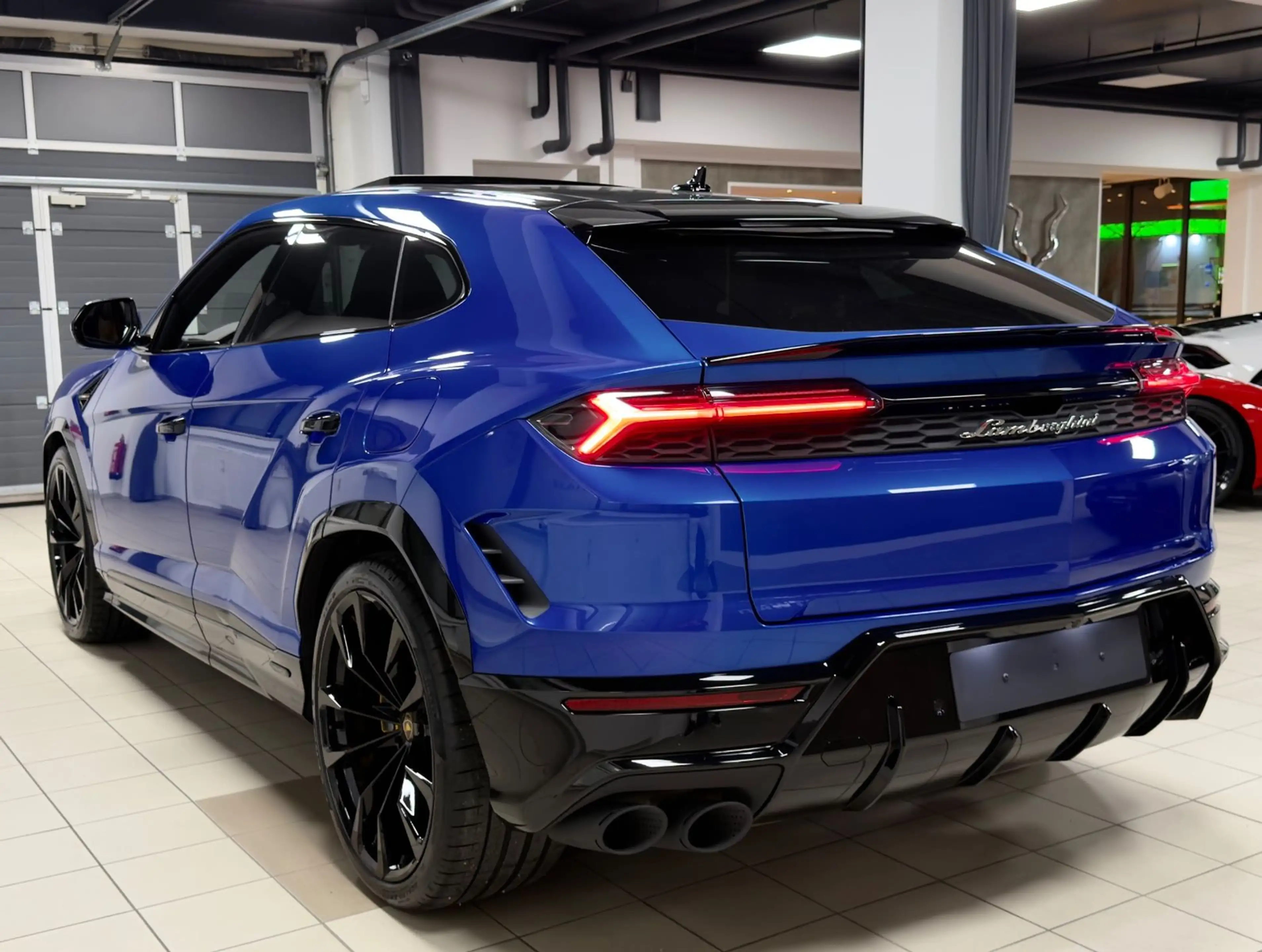 Lamborghini Urus URUS SE CARBON B&O MASSAGE PANO HEADUP FULLOPT!! — photo 10