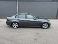 BMW 320 320d Grau - thumbnail 2