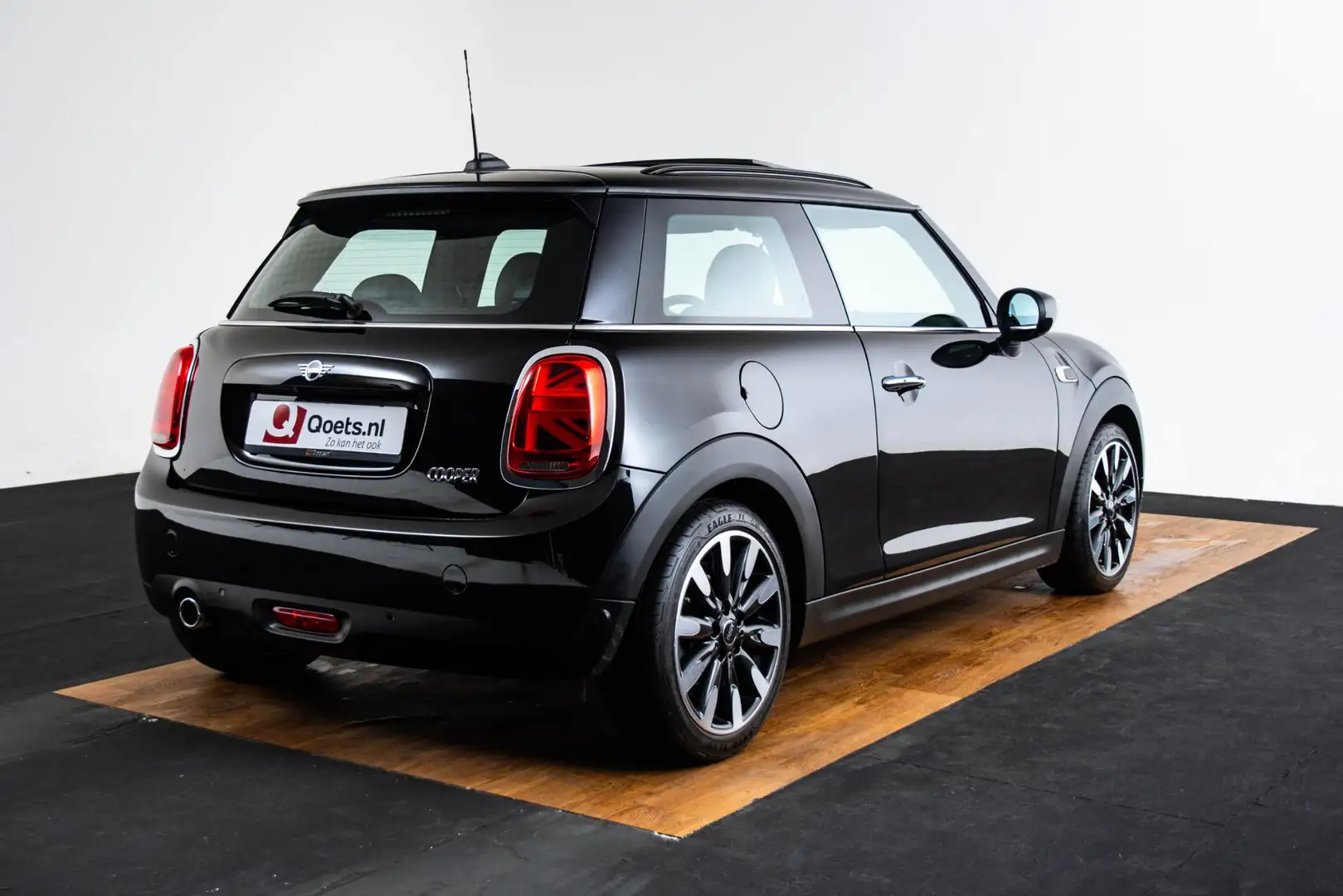 MINI Cooper Mini 1.5 Pepper Panoramadak - Achteruitrijcamera - Noir - 2