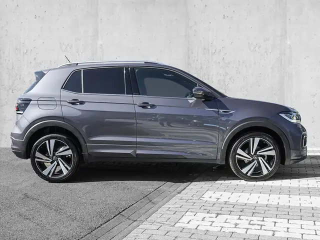 Volkswagen T-Cross view 5