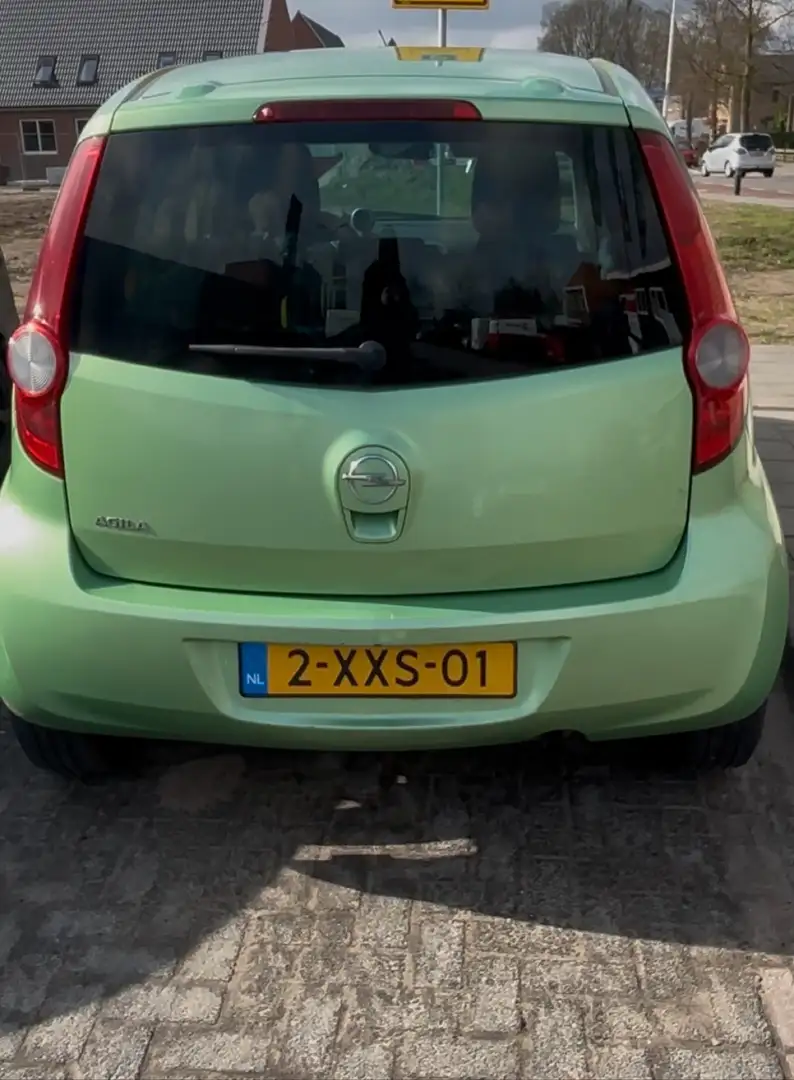 Opel Agila 1.2 Enjoy Verde - 2