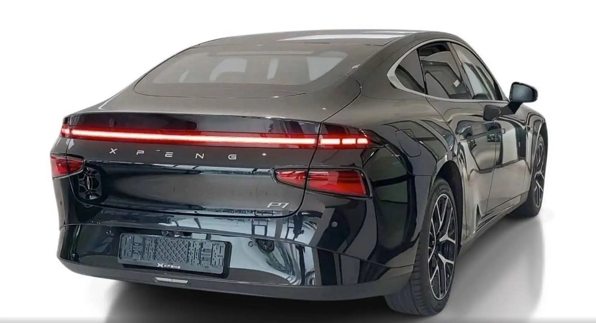 Xpeng P7 Long Range ACC 360°K Pano Memory 4xSiHz Black - 2