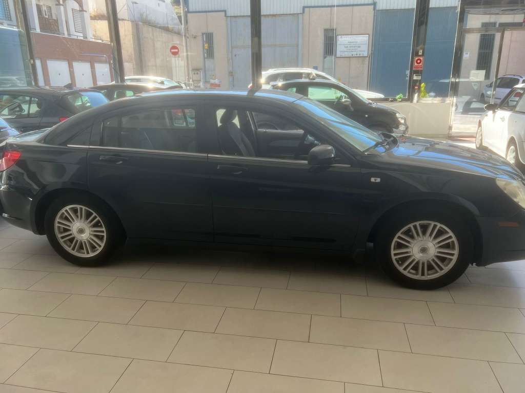 Chrysler Sebring 200C 2.0CRD Limited - foto 1