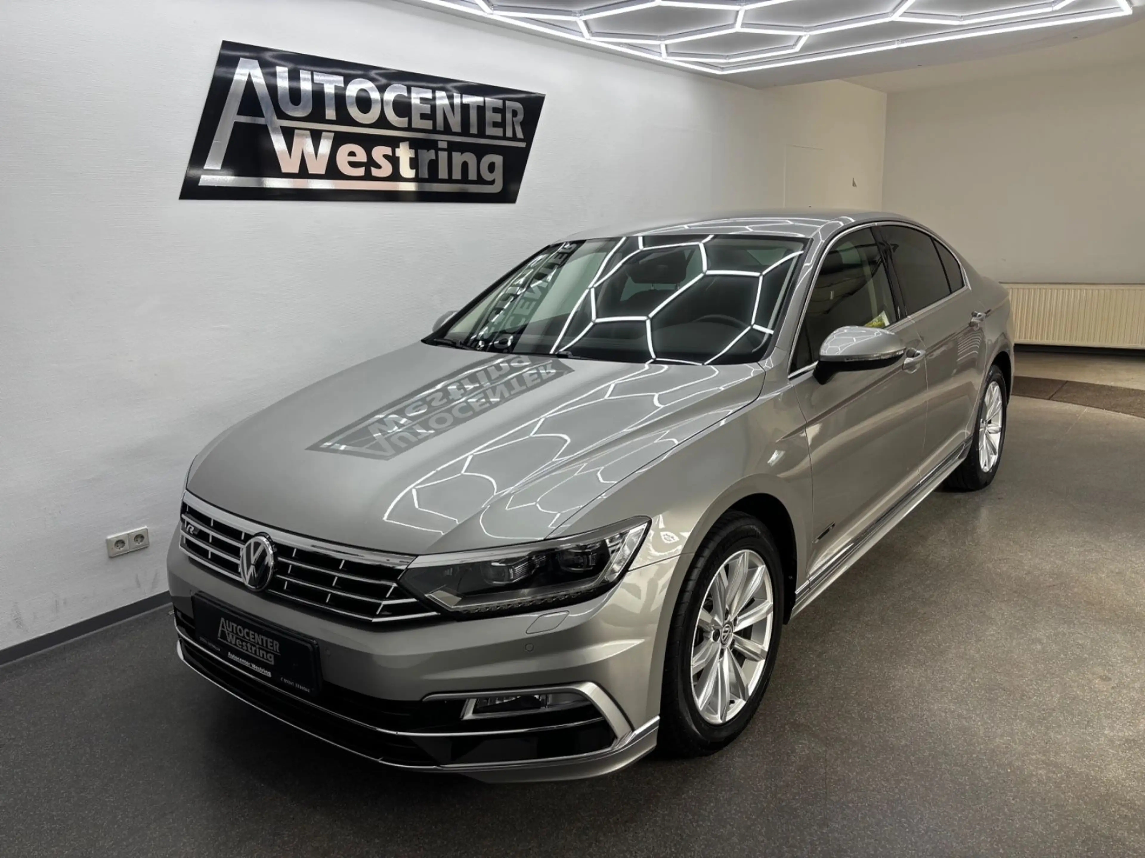 Volkswagen Passat 2.0 TDI Lim. Highline R-Line*LED*Digital* — photo 5