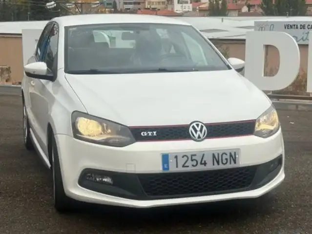 Volkswagen Polo 1.4TSI GTI DSG