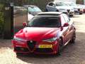 Alfa Romeo Giulia 2.0 T AWD Veloce | H+K | Pano | All-black | Rosso Rood - thumbnail 4