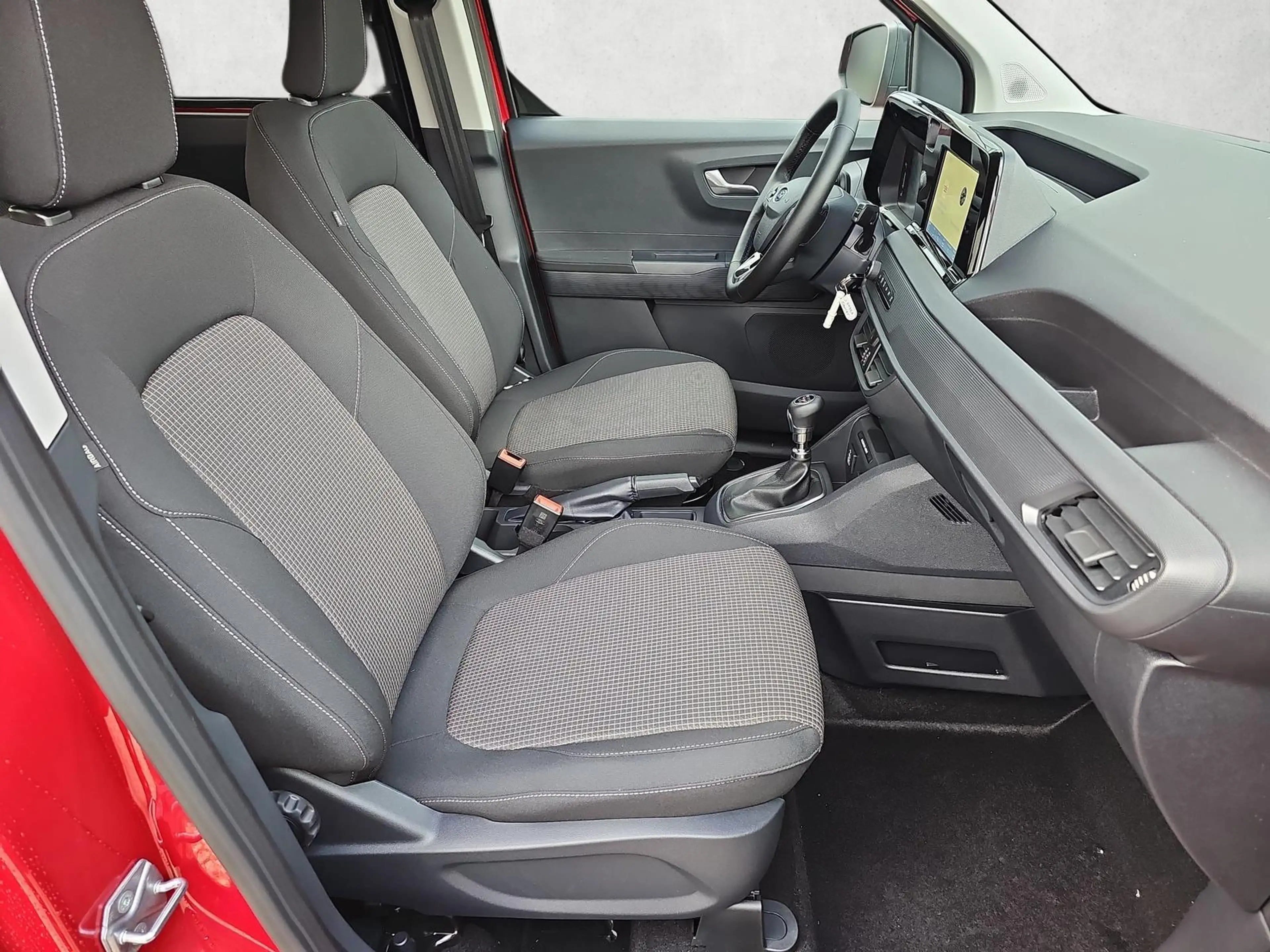 Ford Tourneo Courier Trend 1.0 EB 5JGar Kamera AHK 92 kW (125 PS), S... — photo 10