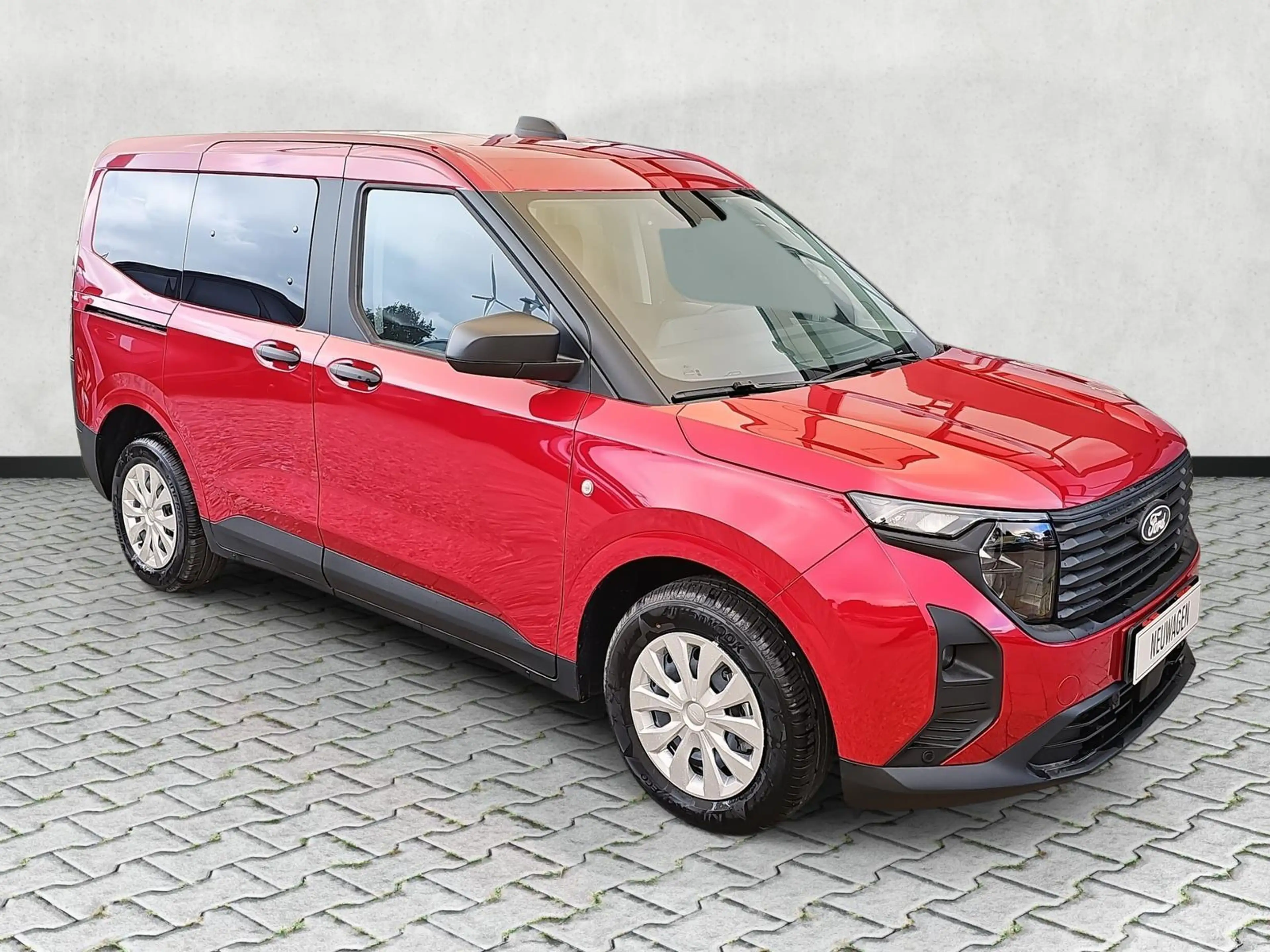 Ford Tourneo Courier Trend 1.0 EB 5JGar Kamera AHK 92 kW (125 PS), S...