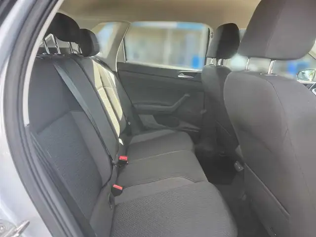 Volkswagen Polo view 17