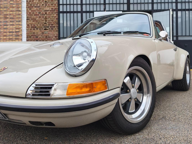 Porsche 911 911 targa TYPE G 2.7 BACKDATING ONE OF TYPE SINGER