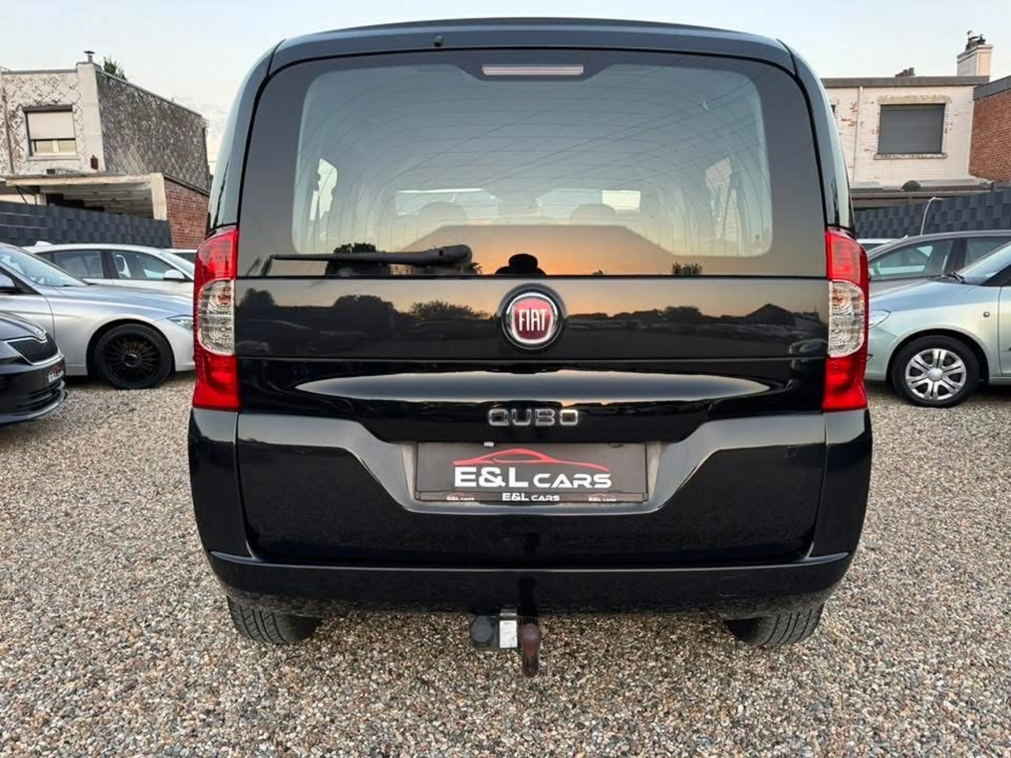 Fiat Qubo 1.4i Lounge **12 mois de garantie** — photo 5